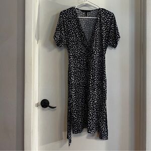 BCBGMaxAzria Dark Blue and White Midi Dress